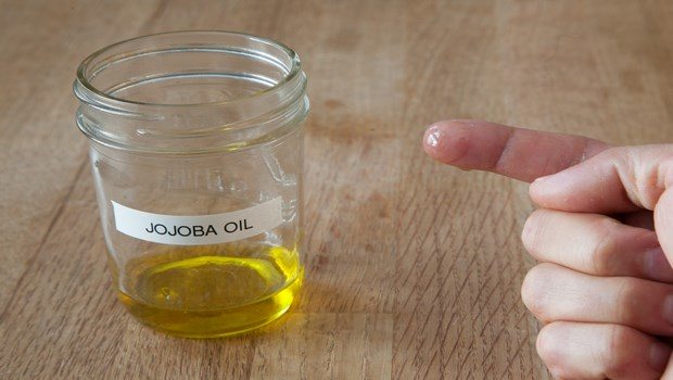 Top 10 Jojoba Oil Benefits